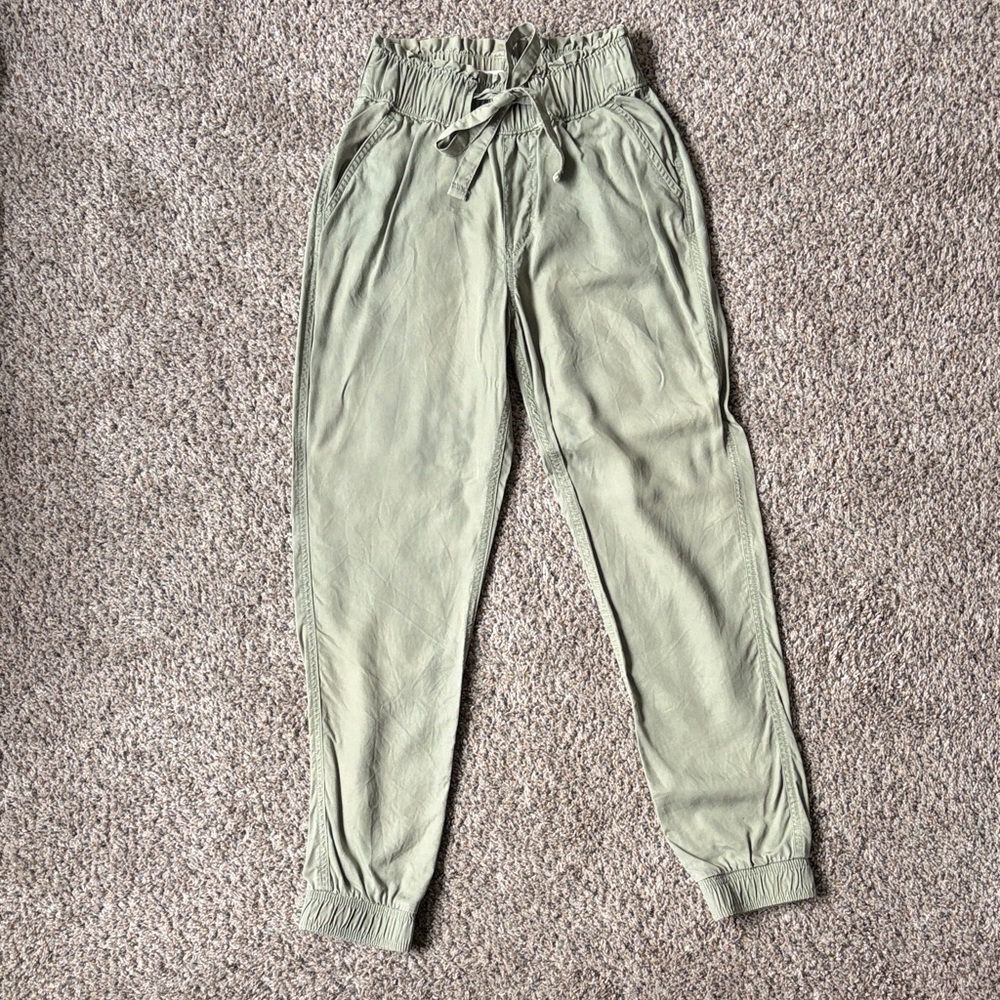 SO Green High-Rise Trousers